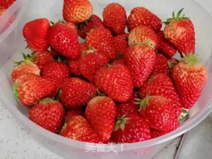 Make Strawberry step 0