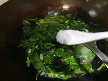 Make Garlic cabbage step 5