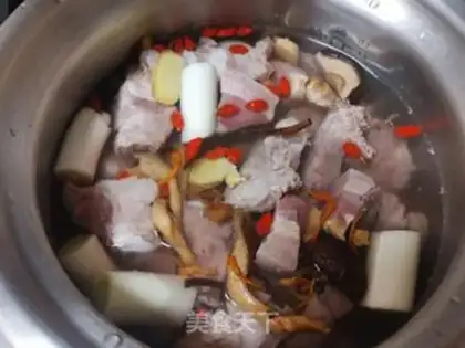 Make Ham ribs soup step 4