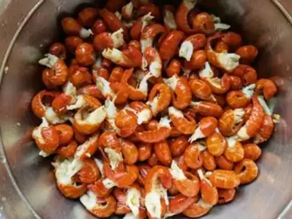 Make Garlic lobster tail step 0