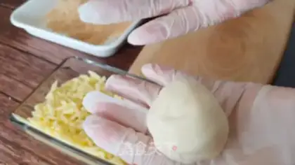Make Fry hot dog cheeseball step 4