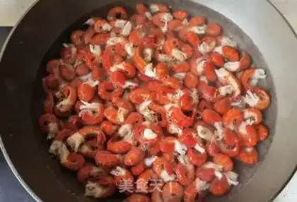 Make Garlic lobster tail step 2