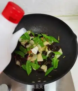 Make Dutch soy sauce step 8