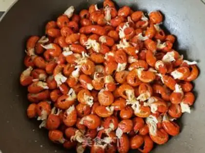 Make Garlic lobster tail step 13