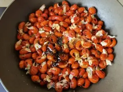 Make Garlic lobster tail step 14