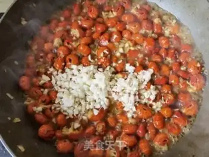 Make Garlic lobster tail step 18