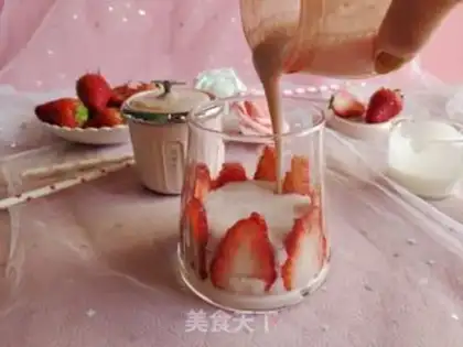 Make Strawberry Smutcher step 5