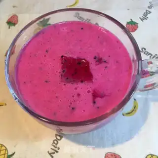 Make Banana shake of the flamingo step 6
