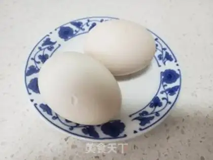 Make Garlic fried duck eggs step 0