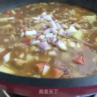 Make Onion chicken curry step 8