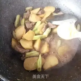 Make Plum stew potatoes step 15