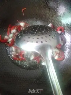 Make Garlic turkey noodles, lobster step 2