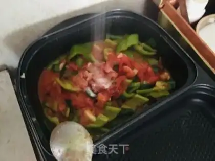 Make Scramble egg tomatoes step 4