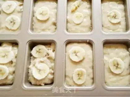 Make American banana bread step 7