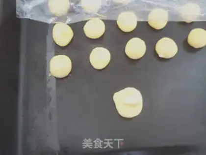 Make Pine buns step 9
