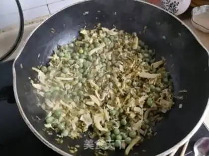Make Snowbeans fried silk step 4
