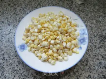 Make Pretzels of corn step 1
