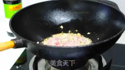 Make Garlic paste rotting bamboo step 4