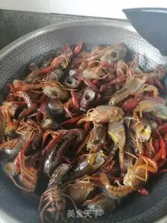 Make Spicy lobster step 3