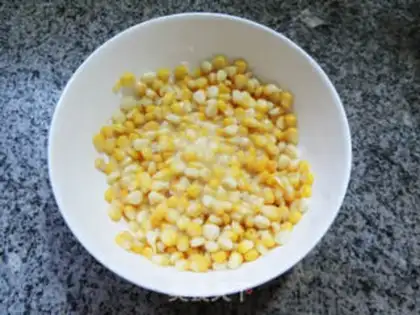Make Pretzels of corn step 4