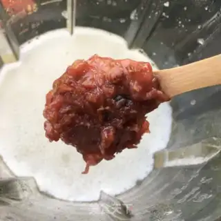 Make A silver spoon of roses step 6