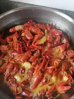 Make Spicy lobster step 7