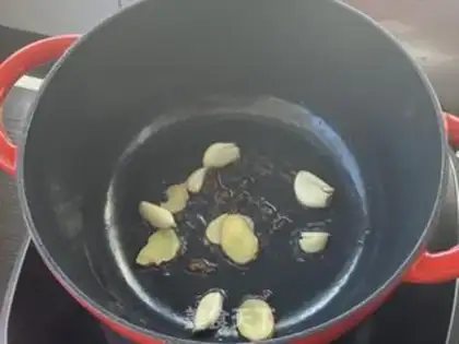 Make The little abalone roasted potatoes step 1