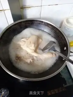 Make The cold hand tore the chicken step 0