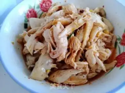 Make The cold hand tore the chicken step 4