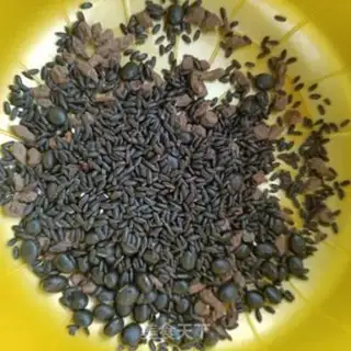 Make Three black porridges of gingo step 2