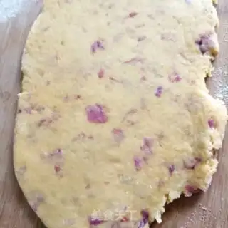 Make Rose waffles step 12