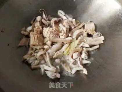 Make Onions fried fish step 7