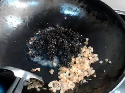 Make Tea mushroom stew step 8