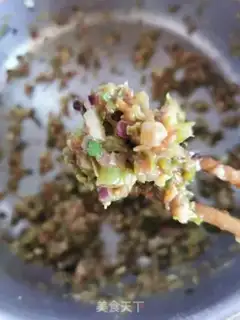 Make Meat pie step 1