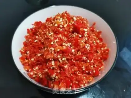 Make Cut the chili step 2