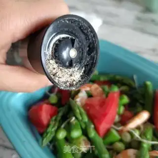 Make Shrimp salad step 17