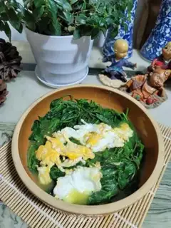 Make Chili leaf egg soup step 6