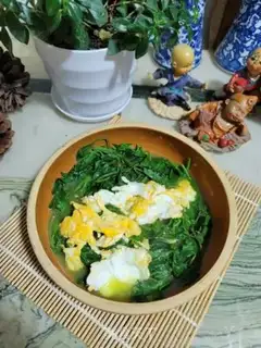 Make Chili leaf egg soup step 7