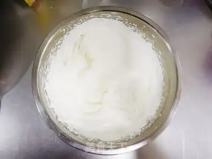 Make Mini cream puff step 12