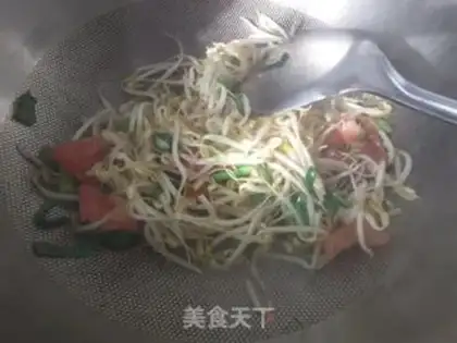 Make Tomato sprouts step 2