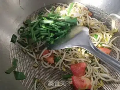 Make Tomato sprouts step 3