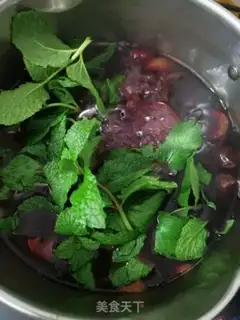Make Mint meringue soup step 5