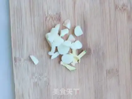 Make Bean-skin sausage step 1