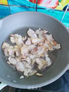 Make Five bouquets of meat step 4