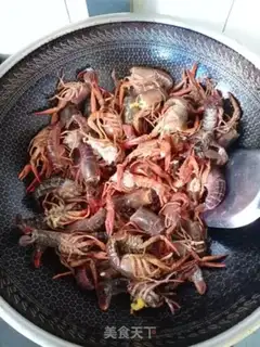Make Spicy lobster step 2