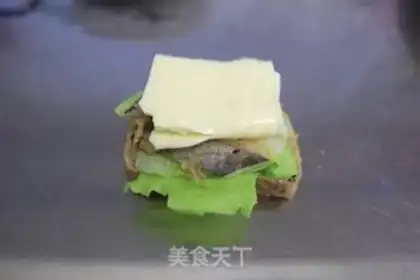 Make Cod toast salad lunch step 5