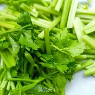 Make Celery carrots step 5