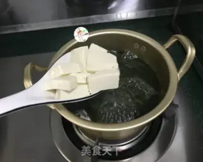Make Tofu sea fragrance soup step 6