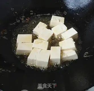 Make Crayfish tofu step 3