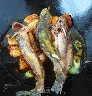 Make Crayfish tofu step 5